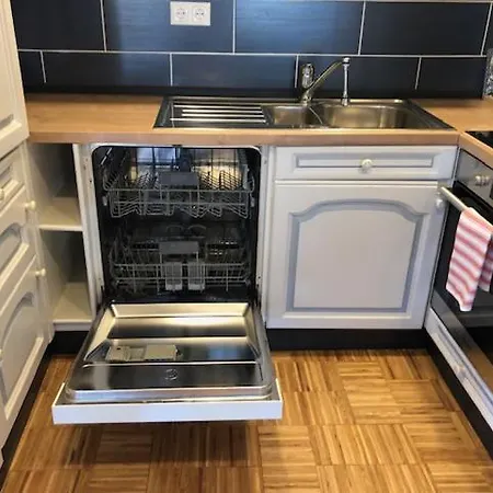 Grosse Mit Terrasse Heikendorf