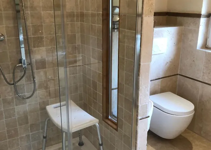 Grosse Mit Terrasse *